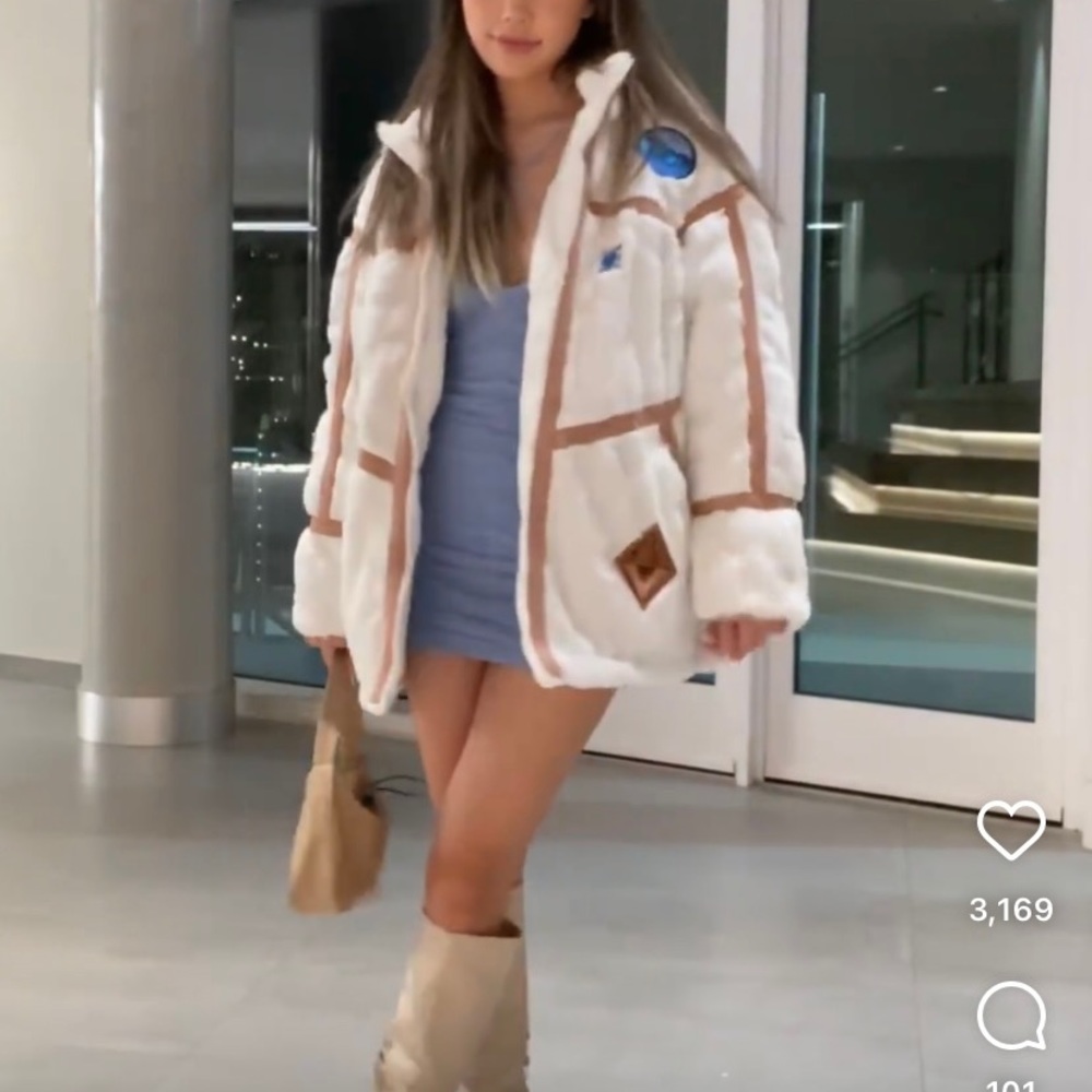 ESNT fuzzy jacket coat